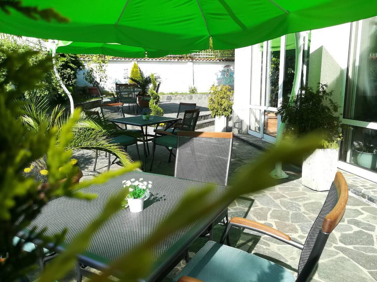 Galant Hotel 3*
